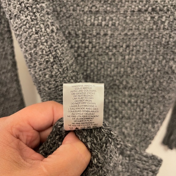 Hilary Radley grey knit turtleneck sweater. Size small - Picture 2 of 8